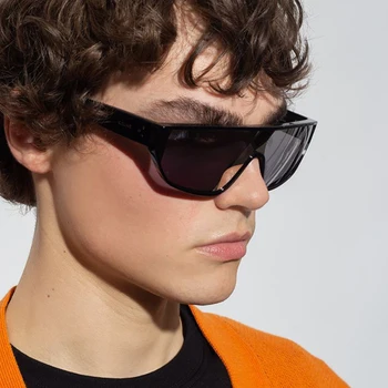 2022 Yeni Yaz Moda Sürüş Tek Parça Güneş Kadınlar Vintage Perçin güneş gözlüğü Erkek Gözlük Kadın Plaj Oculos De Sol