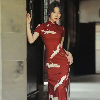 Kırmızı cheongsam 2021 Yeni Kadın Yaz Genç Tarzı Günlük Retro Çin Tarzı Geliştirilmiş Zarif uzun elbise